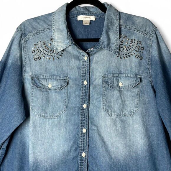 Studded Embellished 100% Cotton Light Wash Denim Shirt size 1X Coastal Cowgirl - Picture 4 of 10